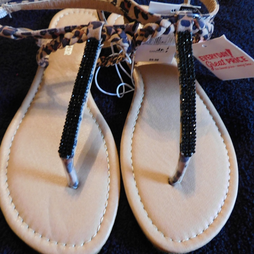 Joe Boxer Sandals